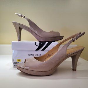 Nine West peep toe pump